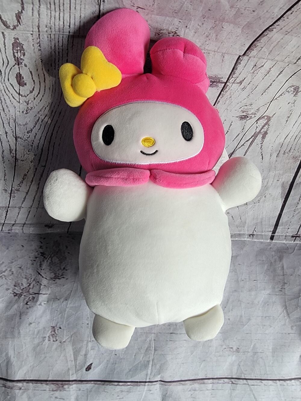 New Squishmallows HugMees Hello Kitty Friends My Melody